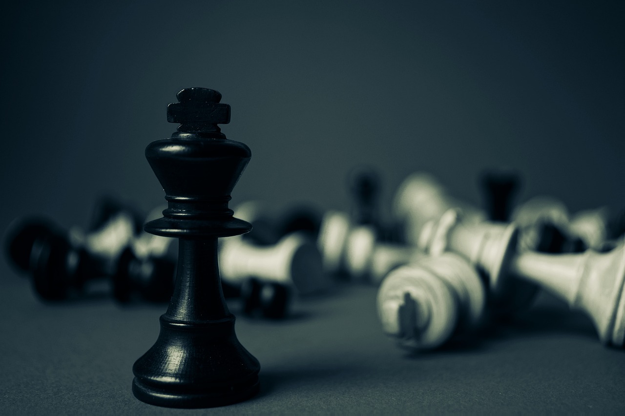 découvrez le jeu d'échecs : ses règles, son histoire fascinante, des stratégies pour débutants et experts, et des conseils pour améliorer vos parties rapidement.