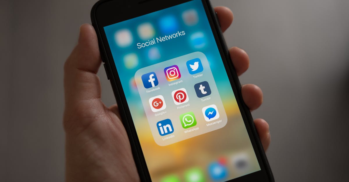découvrez l'art du networking et apprenez à tisser des liens professionnels efficaces. explorez des stratégies pour élargir votre réseau, optimiser vos relations et maximiser vos opportunités de carrière.